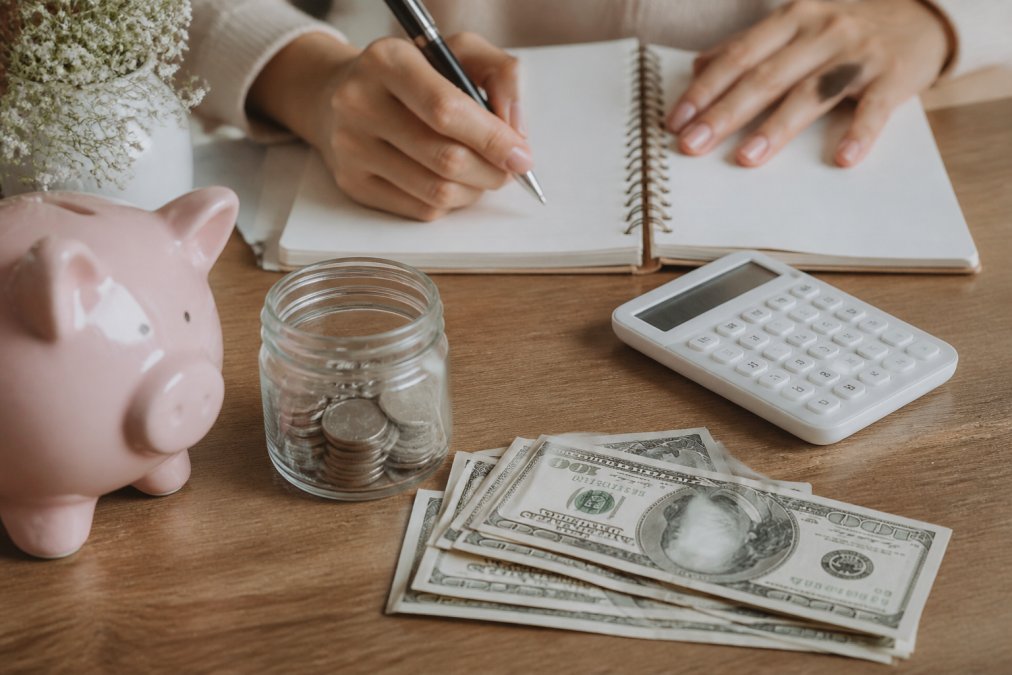 How to Track Wedding Savings Goals